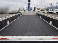 いすゞフォワードクレーン5段中型（4t）[写真10]