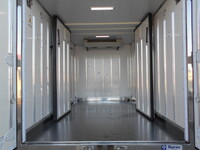 三菱ふそうキャンター冷凍車（冷蔵車）小型（2t・3t）[写真12]