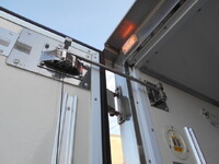 三菱ふそうキャンター冷凍車（冷蔵車）小型（2t・3t）[写真16]