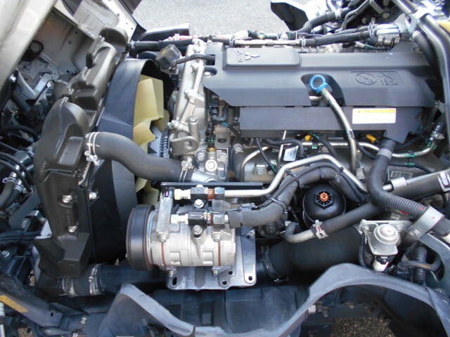 三菱ふそうキャンター冷凍車（冷蔵車）小型（2t・3t）[写真22]