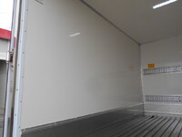 三菱ふそうキャンター保冷バン小型（2t・3t）[写真13]