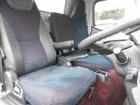 三菱ふそうキャンター保冷バン小型（2t・3t）[写真30]