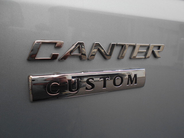 三菱ふそうキャンター保冷バン小型（2t・3t）[写真39]