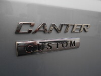 三菱ふそうキャンター保冷バン小型（2t・3t）[写真40]