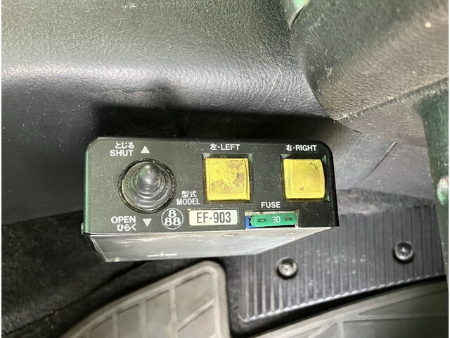 日野プロフィアダンプ大型（10t）[写真28]