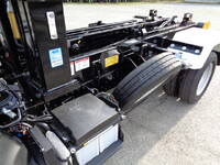 三菱ふそうキャンターコンテナ専用車小型（2t・3t）[写真18]