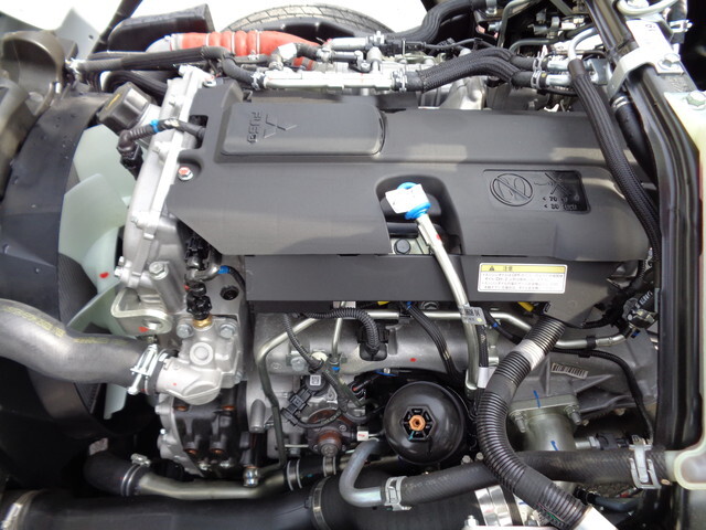 三菱ふそうキャンターコンテナ専用車小型（2t・3t）[写真20]