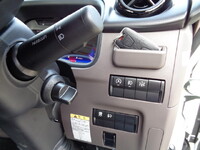 三菱ふそうキャンターコンテナ専用車小型（2t・3t）[写真33]