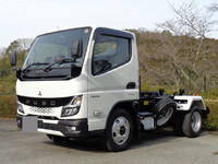 三菱ふそうキャンターコンテナ専用車小型（2t・3t）[写真04]