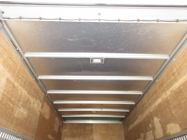 トヨタトヨエースパネルバン小型（2t・3t）[写真10]