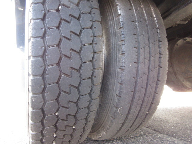 トヨタトヨエースパネルバン小型（2t・3t）[写真35]