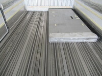 三菱ふそうスーパーグレート冷凍車（冷蔵車）大型（10t）[写真16]