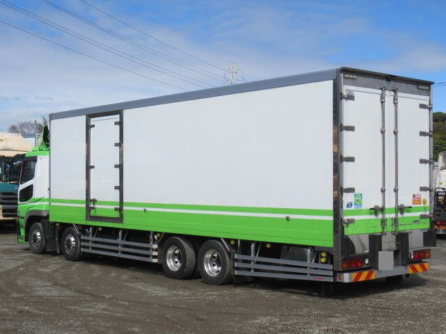 三菱ふそうスーパーグレート冷凍車（冷蔵車）大型（10t）[写真02]