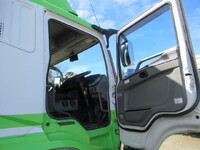 三菱ふそうスーパーグレート冷凍車（冷蔵車）大型（10t）[写真26]