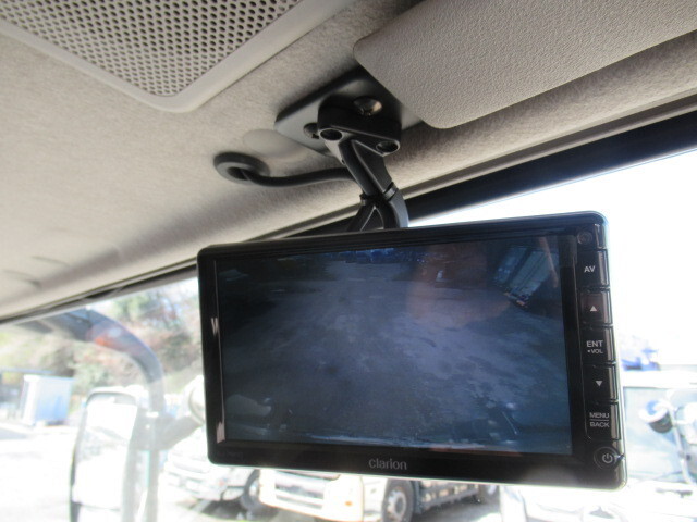 三菱ふそうスーパーグレート冷凍車（冷蔵車）大型（10t）[写真32]