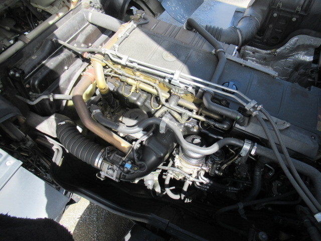 三菱ふそうスーパーグレート冷凍車（冷蔵車）大型（10t）[写真35]