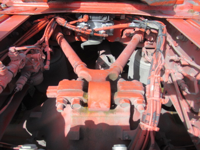 日野プロフィアトレーラーヘッド（トラクターヘッド）大型（10t）[写真14]