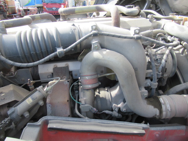 日野プロフィアトレーラーヘッド（トラクターヘッド）大型（10t）[写真37]