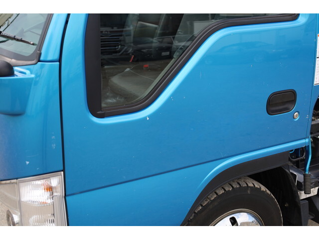 いすゞエルフダンプ小型（2t・3t）[写真30]