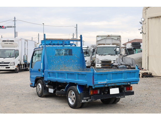 いすゞエルフダンプ小型（2t・3t）[写真06]