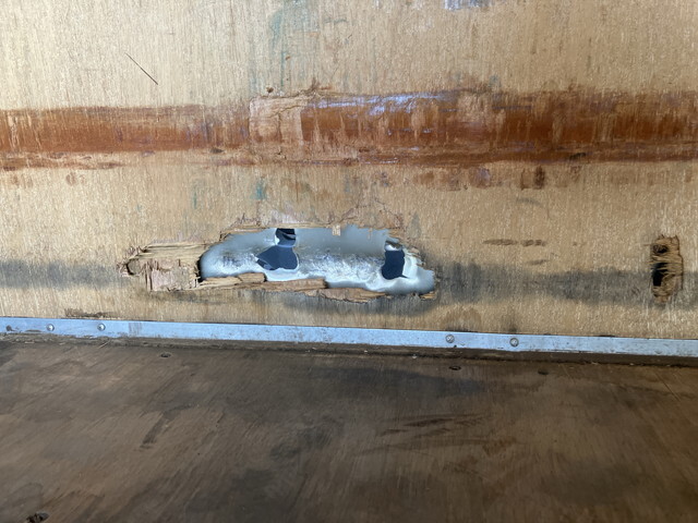 いすゞエルフアルミバン小型（2t・3t）[写真16]