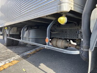 いすゞエルフアルミバン小型（2t・3t）[写真22]