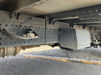 いすゞエルフアルミバン小型（2t・3t）[写真27]