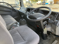 いすゞエルフアルミバン小型（2t・3t）[写真36]