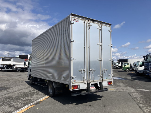 いすゞエルフアルミバン小型（2t・3t）[写真04]