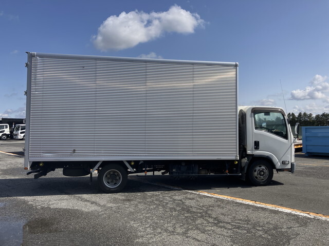 いすゞエルフアルミバン小型（2t・3t）[写真06]