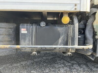 いすゞエルフパネルバン小型（2t・3t）[写真23]