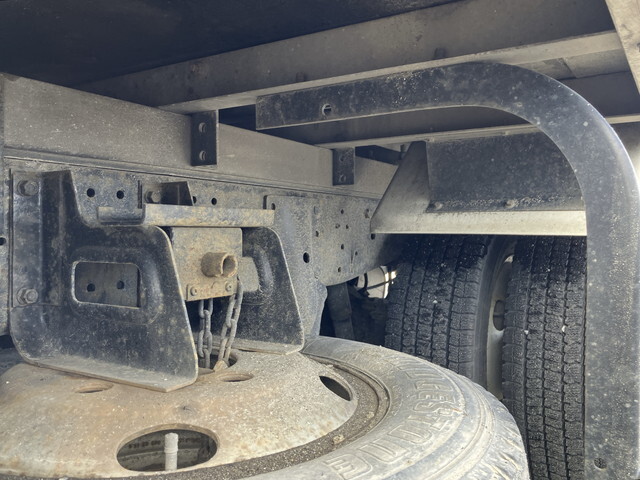 いすゞエルフパネルバン小型（2t・3t）[写真24]