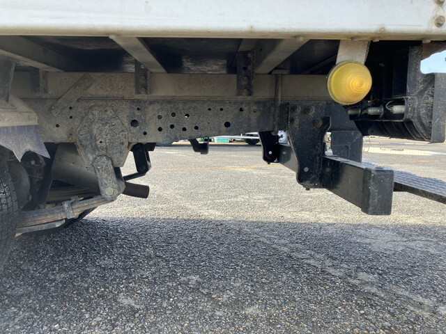 いすゞエルフパネルバン小型（2t・3t）[写真26]