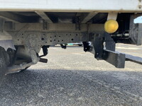 いすゞエルフパネルバン小型（2t・3t）[写真27]