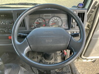 いすゞエルフパネルバン小型（2t・3t）[写真36]