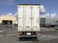 いすゞエルフパネルバン小型（2t・3t）[写真10]