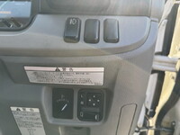 三菱ふそうキャンター冷凍車（冷蔵車）小型（2t・3t）[写真21]