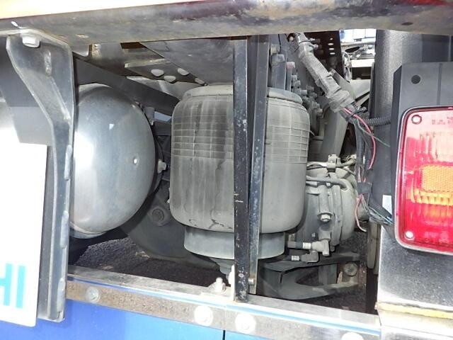 日野プロフィアトレーラーヘッド（トラクターヘッド）大型（10t）[写真20]