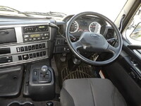 日野プロフィアトレーラーヘッド（トラクターヘッド）大型（10t）[写真26]