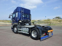 日野プロフィアトレーラーヘッド（トラクターヘッド）大型（10t）[写真02]