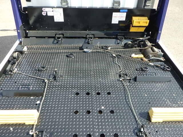 いすゞエルフキャリアカー小型（2t・3t）[写真10]