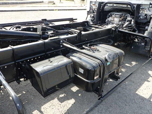 いすゞエルフキャリアカー小型（2t・3t）[写真15]