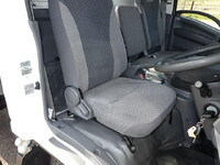 いすゞエルフキャリアカー小型（2t・3t）[写真28]