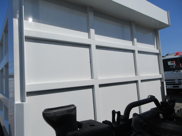 いすゞフォワード深ダンプ（土砂禁ダンプ）中型（4t）[写真16]