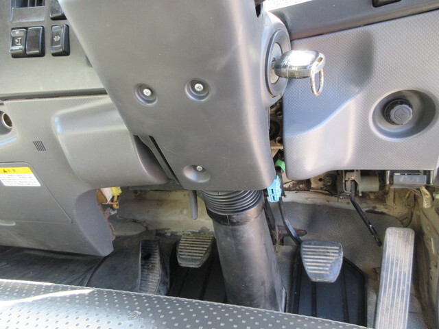 いすゞフォワード深ダンプ（土砂禁ダンプ）中型（4t）[写真22]