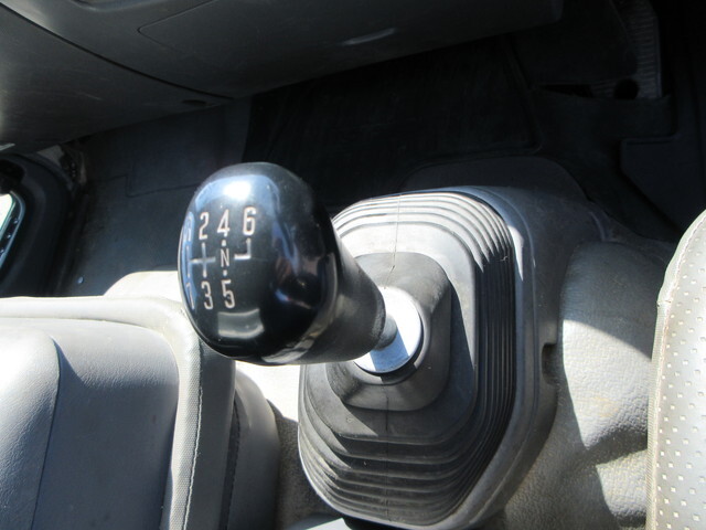 いすゞフォワード深ダンプ（土砂禁ダンプ）中型（4t）[写真23]