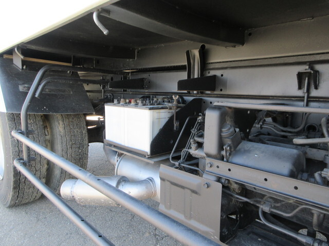 いすゞフォワード深ダンプ（土砂禁ダンプ）中型（4t）[写真08]