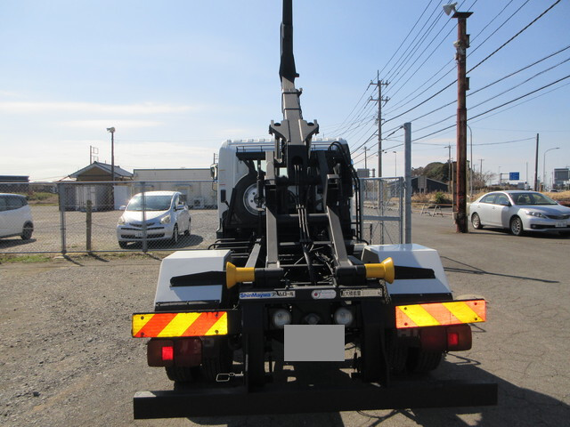 日野レンジャーコンテナ専用車中型（4t）[写真02]