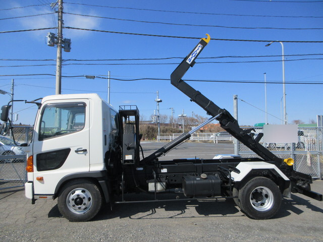 日野レンジャーコンテナ専用車中型（4t）[写真05]