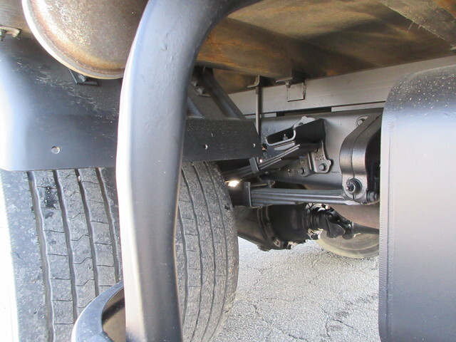 三菱ふそうキャンタークレーン4段小型（2t・3t）[写真10]